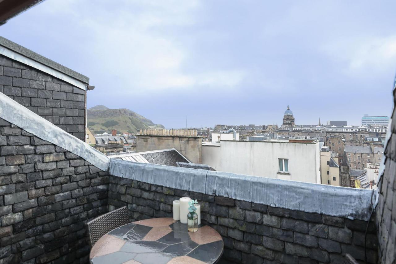 Luxury 3 Bed Royal Mile Apartment Edimburgo Exterior foto