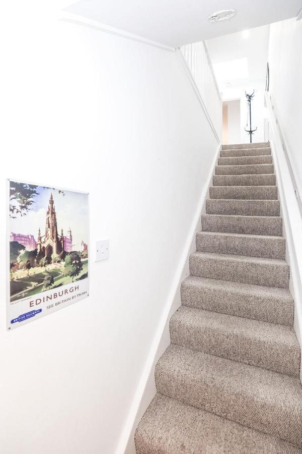 Luxury 3 Bed Royal Mile Apartment Edimburgo Exterior foto